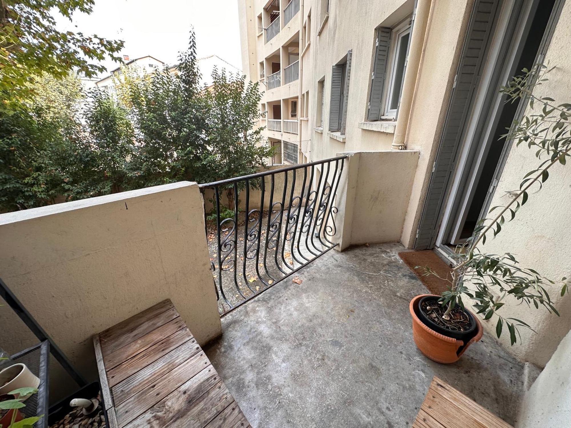 Chambres Dans Grand Appartement - Centre-Ville Montpellier Exterior photo